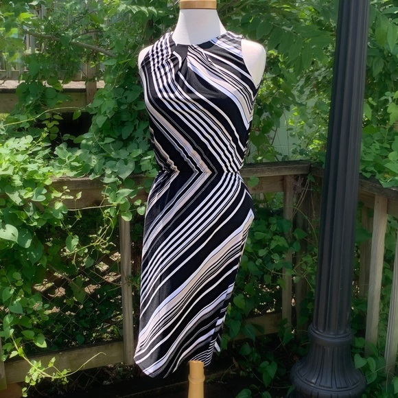 White House Black Market Dresses & Skirts - WHBM Asymmetrical Striped Dress Small